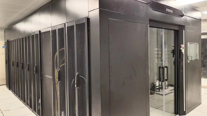 確保機柜安全穩(wěn)定的微環(huán)境監(jiān)控、溫濕度環(huán)境監(jiān)測技術