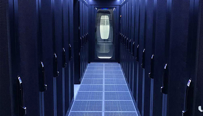 精致機柜：打破技術(shù)壁壘，特殊場景解決方案專家