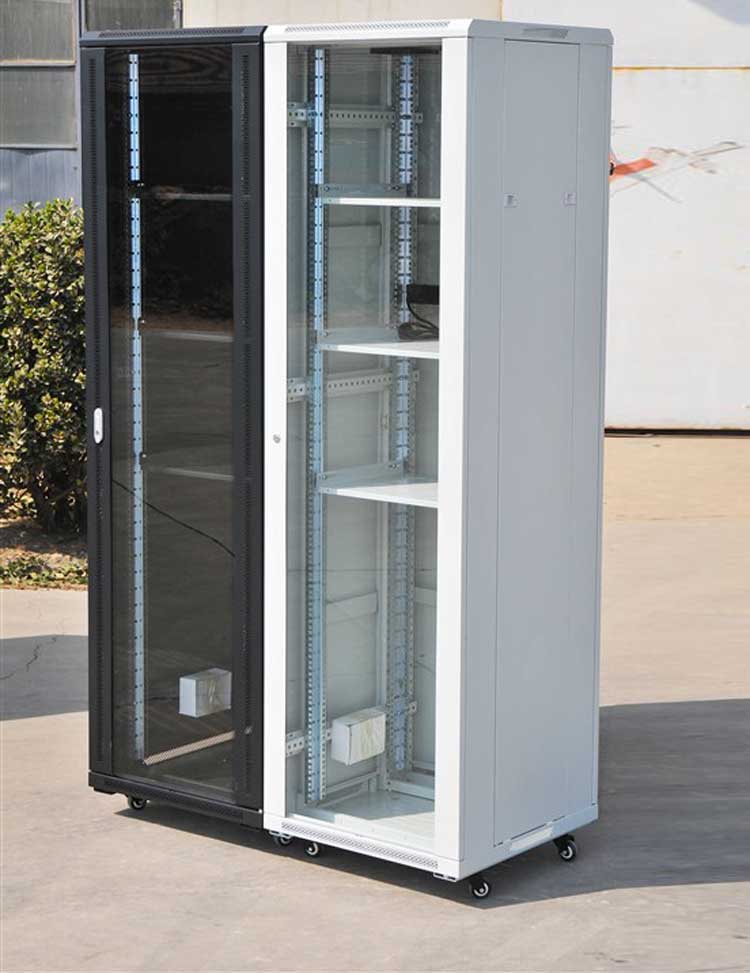 服務(wù)器機(jī)柜